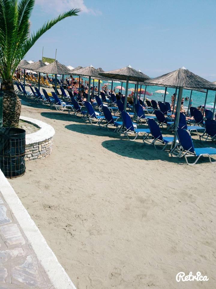 Hotel Dionisos Leptokaryá Exterior foto